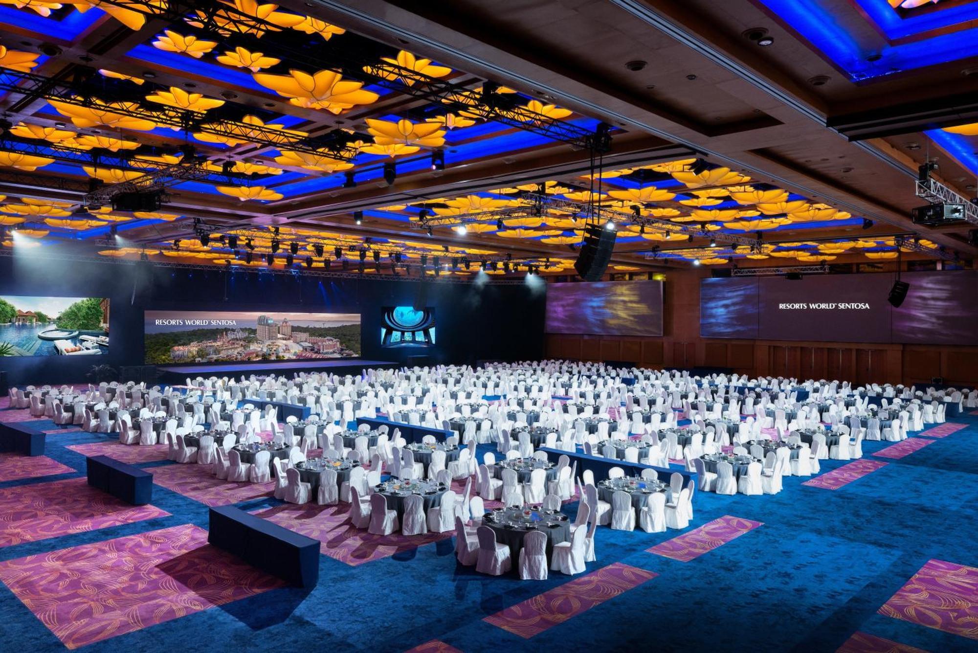 รีสอร์ต เวิลด์ เซ็นโทซ่า - คร็อกฟอร์ด ทาวเวอร์ Hotel สิงคโปร์ ภายนอก รูปภาพ